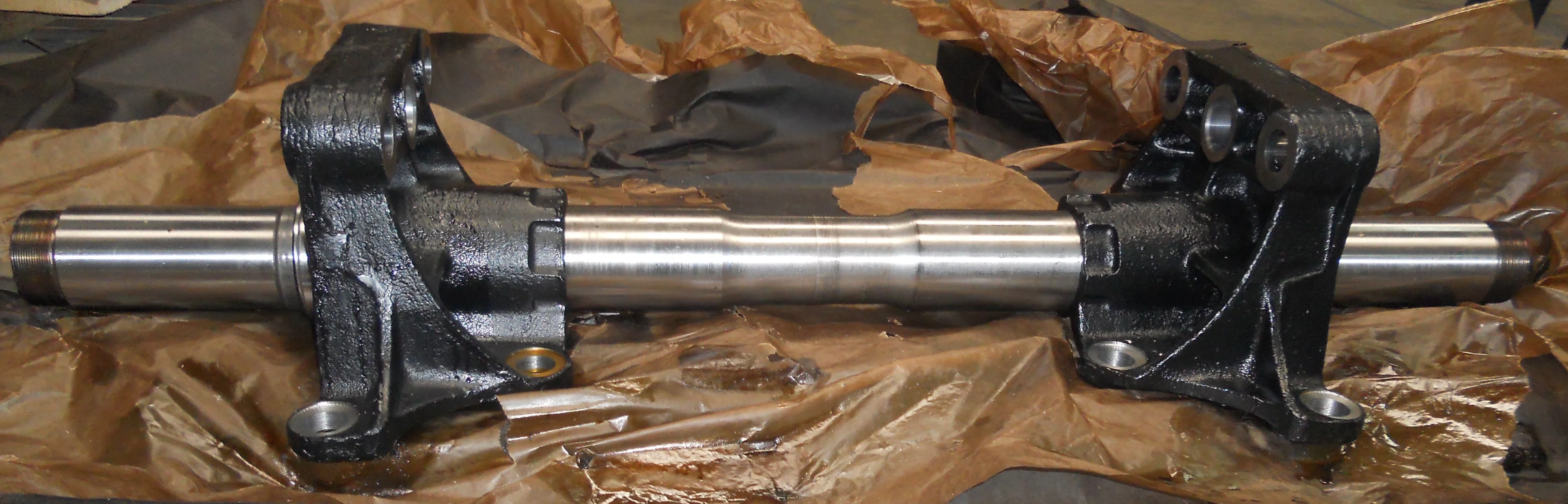 купить Ось балансира с кронштейнами 6522 / РЕМОНТ